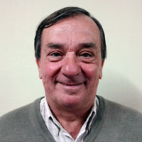 Dr. Francisco Manzano